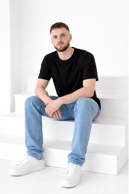 Футболка чоловіча